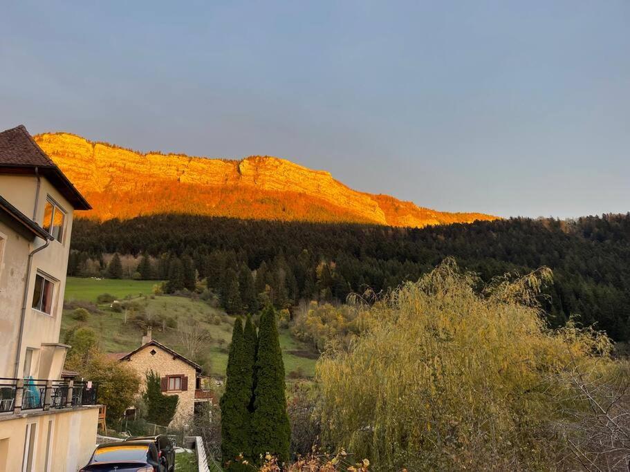 Magnifique Maison Renovee, 10Pers Rencurel Extérieur photo
