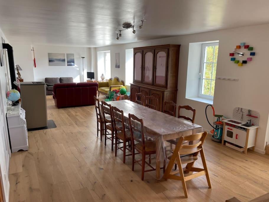 Magnifique Maison Renovee, 10Pers Rencurel Extérieur photo