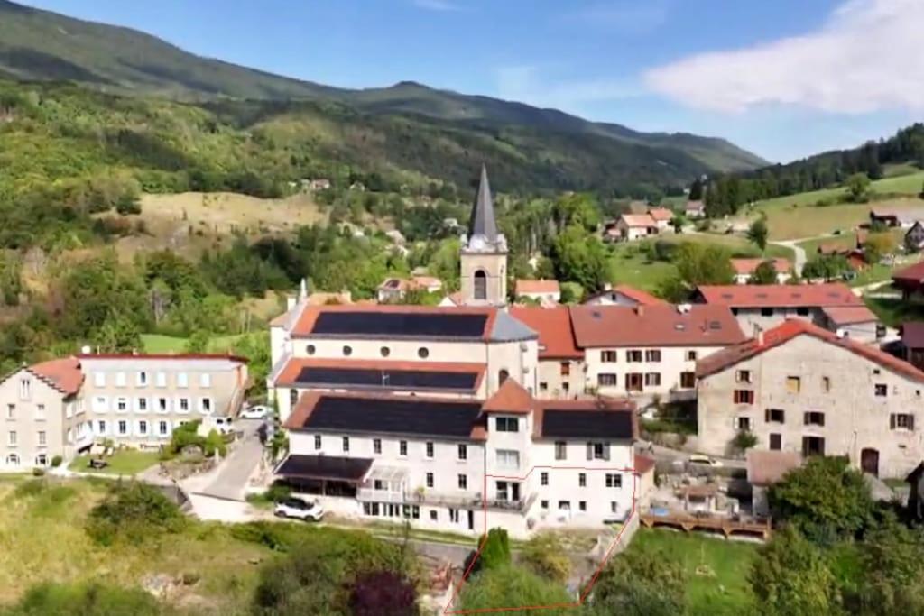 Magnifique Maison Renovee, 10Pers Rencurel Extérieur photo